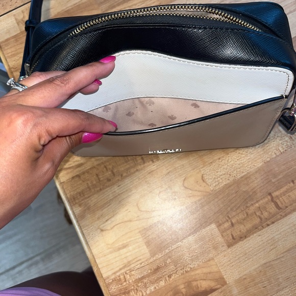 Kate Spade Lauren Color Block Camera Bag | Tan/Black/White - Picture 6 of 10